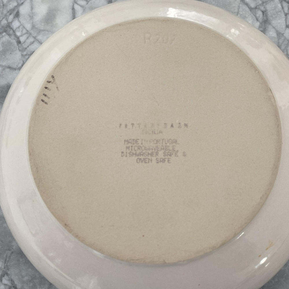 Pottery Barn Sicilia Series Covered Baking Dish - Picture 6 of 8